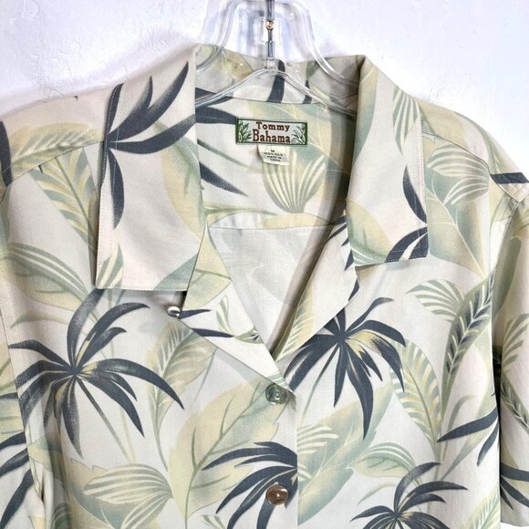 Tommy Bahama Women 100% Silk Palm tree leaves Button down Shirt Size M - Picture 2 of 9